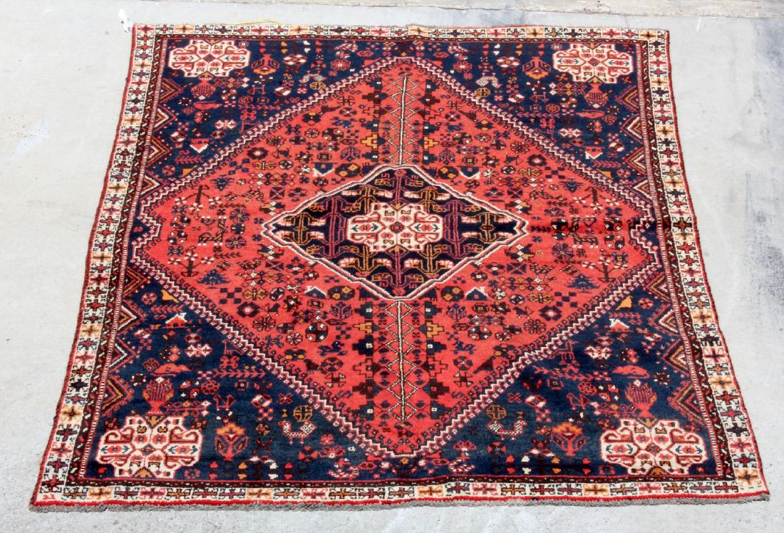 5'6" x 7'10" Persian Shiraz wool carpet (1 of 5)