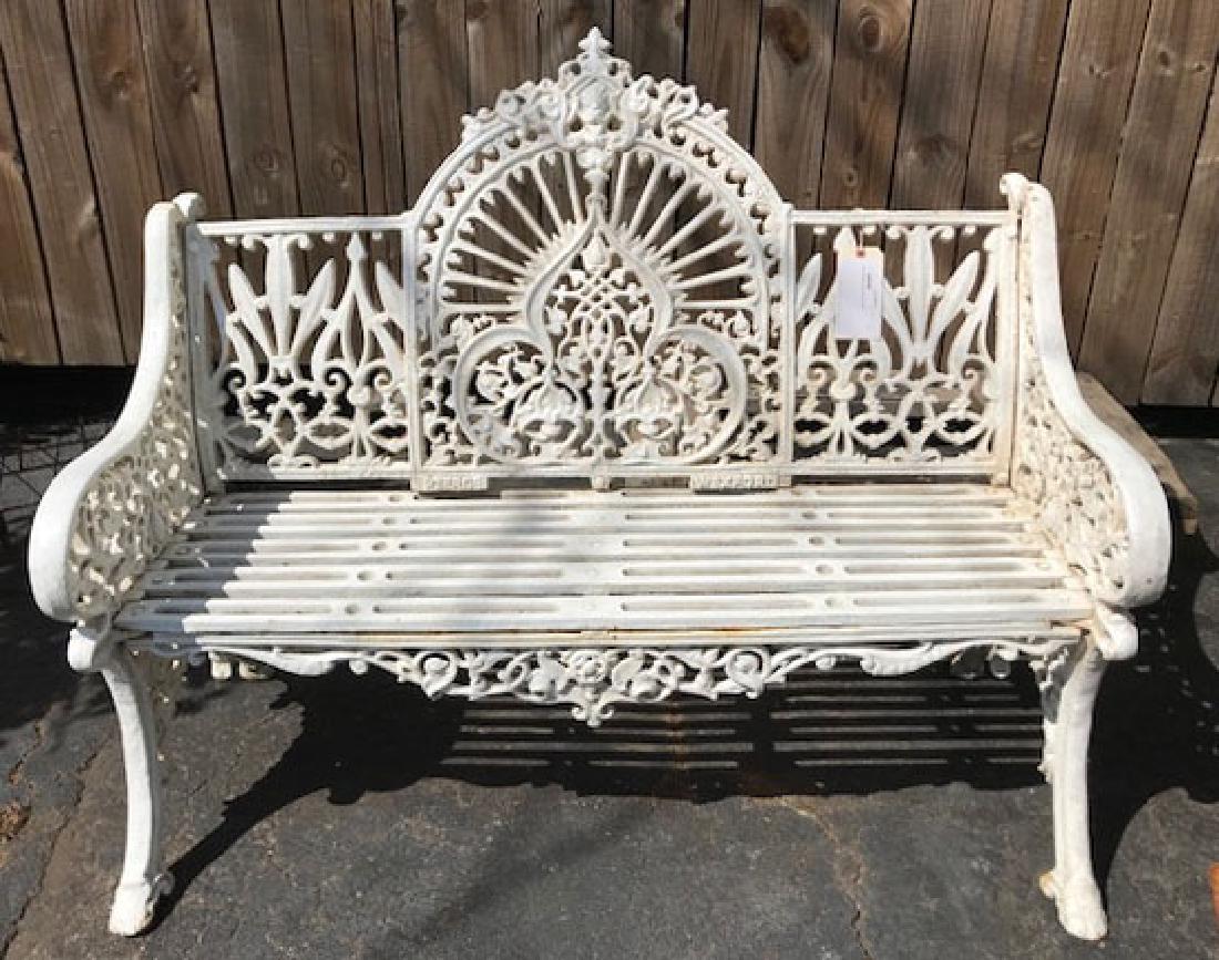 White cast iron park bench (1 of 1)