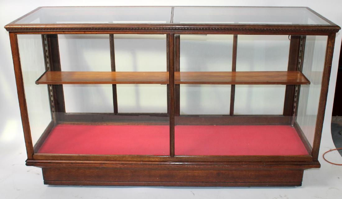 Antique American genral store showcase in  oak (1 of 6)