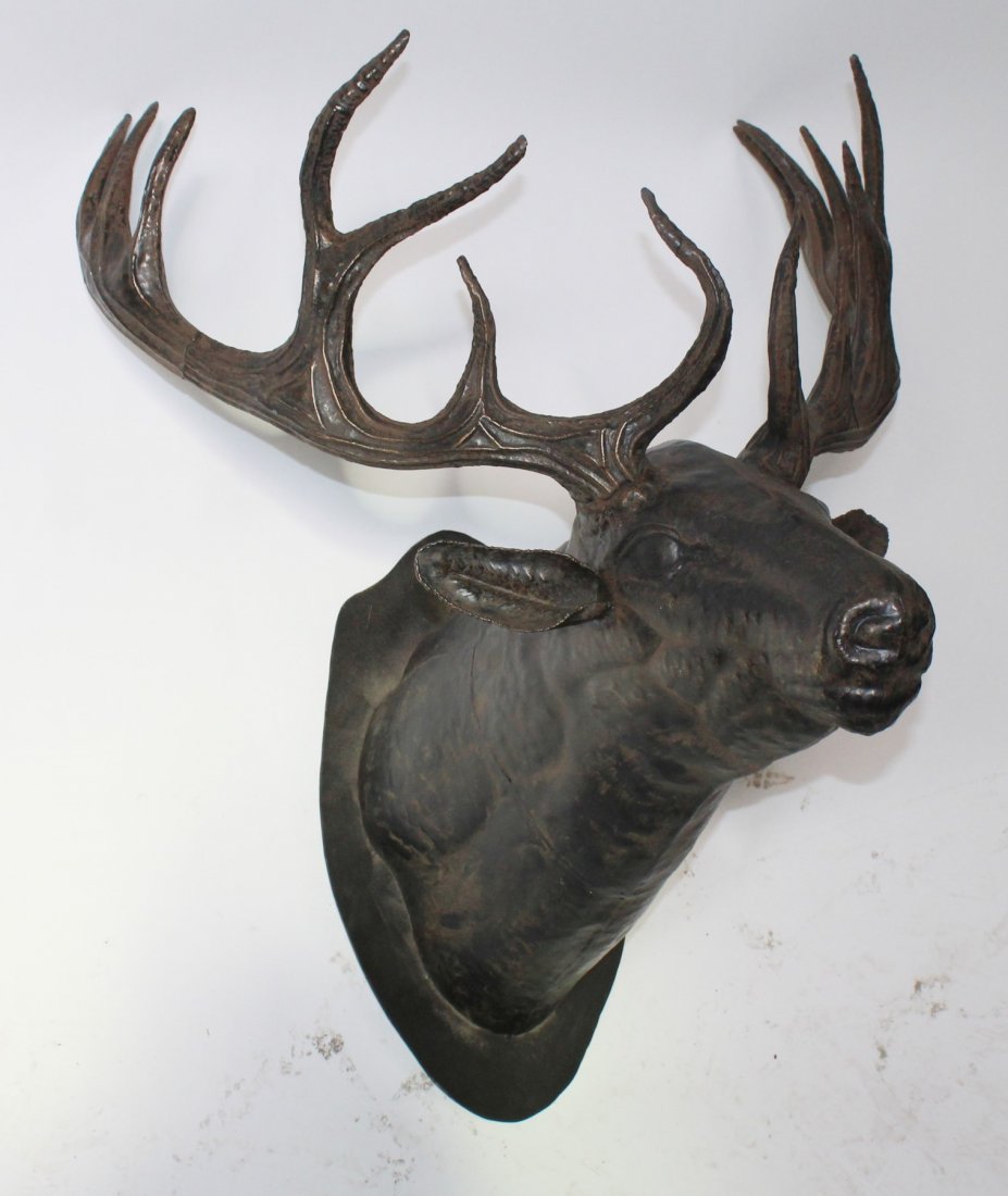 Metal deer head mount (1 of 6)