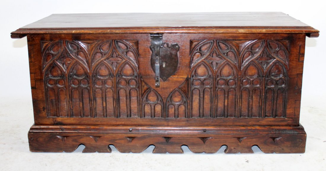 French Gothic trunk in oak with iron hardware (1 of 5)
