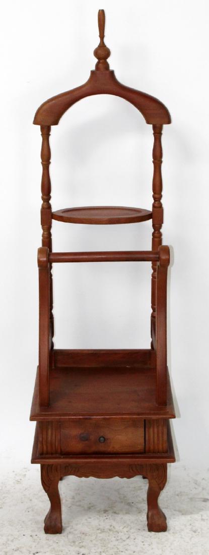 Mahogany gentlemen's valet: Mahogany gentlemen's valet. 55"h x 16"w x 15"d