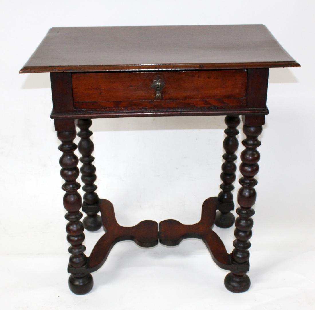 English bobbin leg side table with drawer: English bobbin leg side table with drawer. 20th century. 28"h x 26 1/2"w x 17 1/2"d
