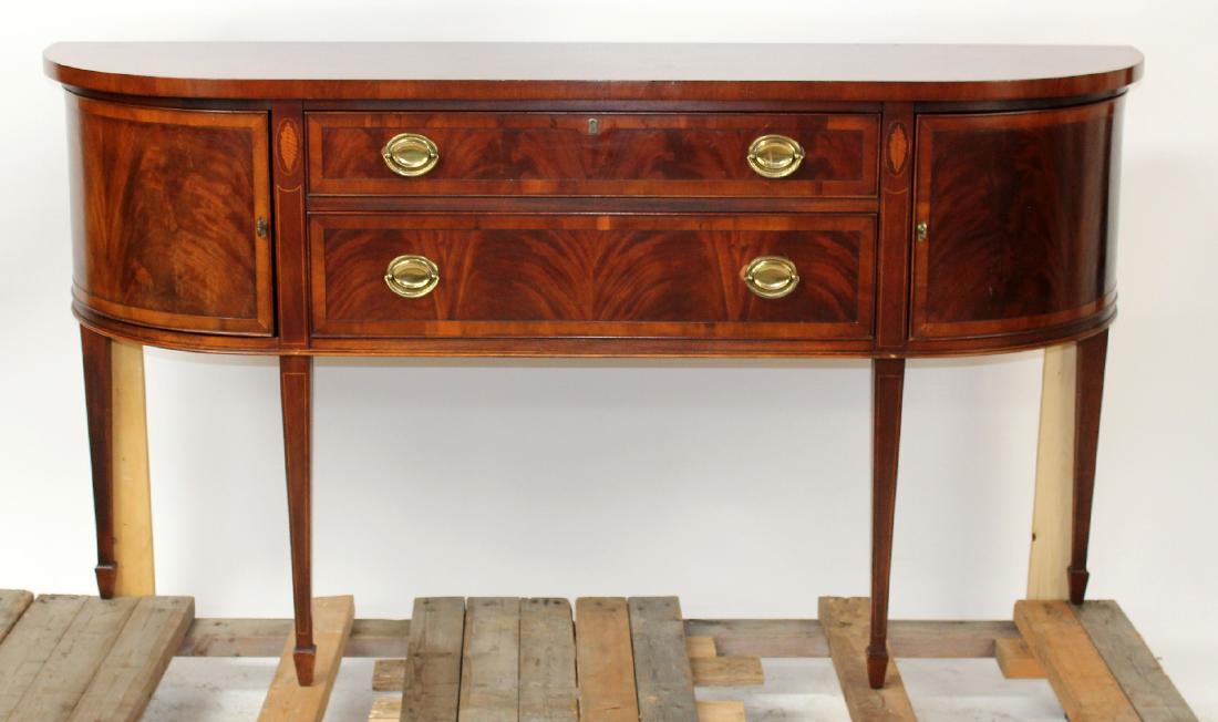 Hekman Hepplewhite style sideboard (1 of 6)