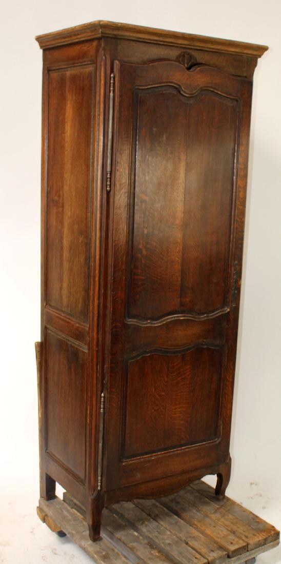 French Provincial bonnetiere in oak (1 of 5)