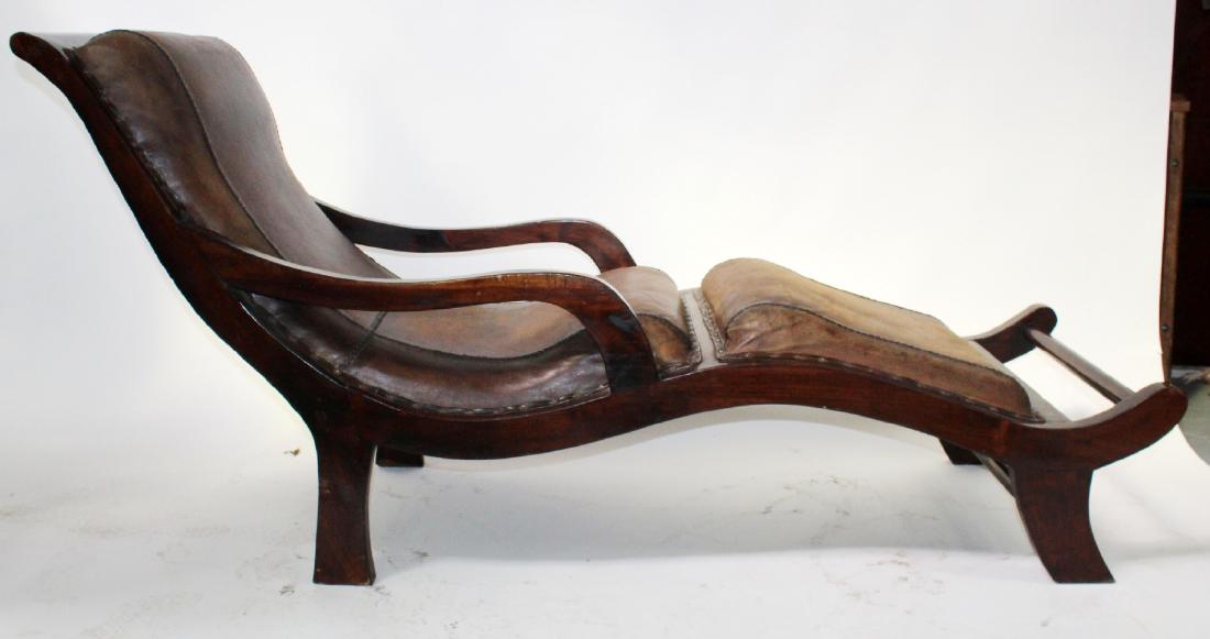 Colonial chaise longue with leather upholstery (1 of 8)