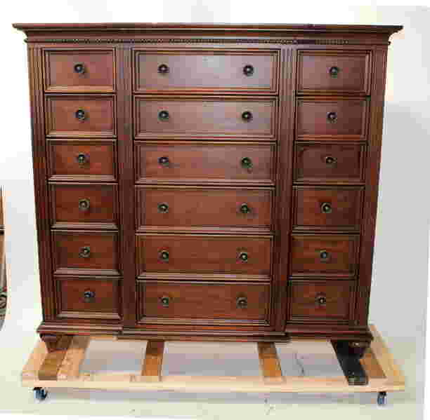 Ernest Hemingway Thomasville 18 drawer chest