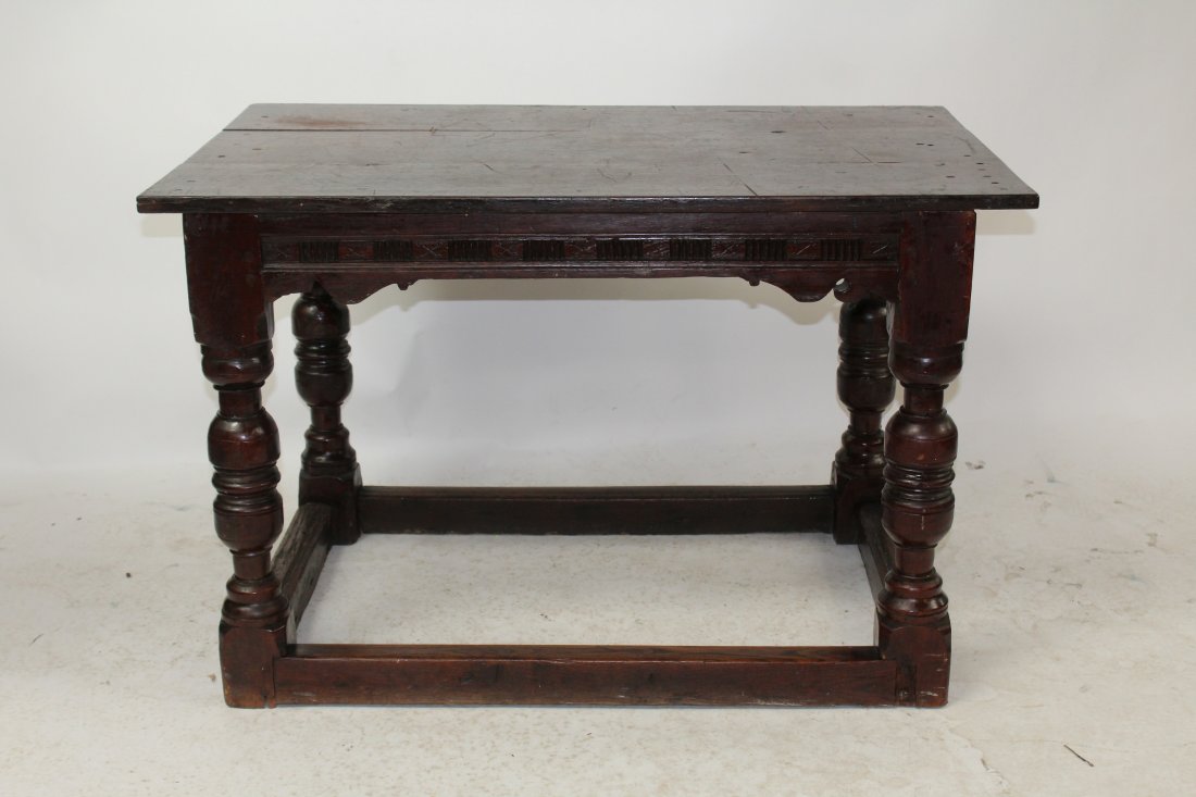 English Tudor style oak table (1 of 5)