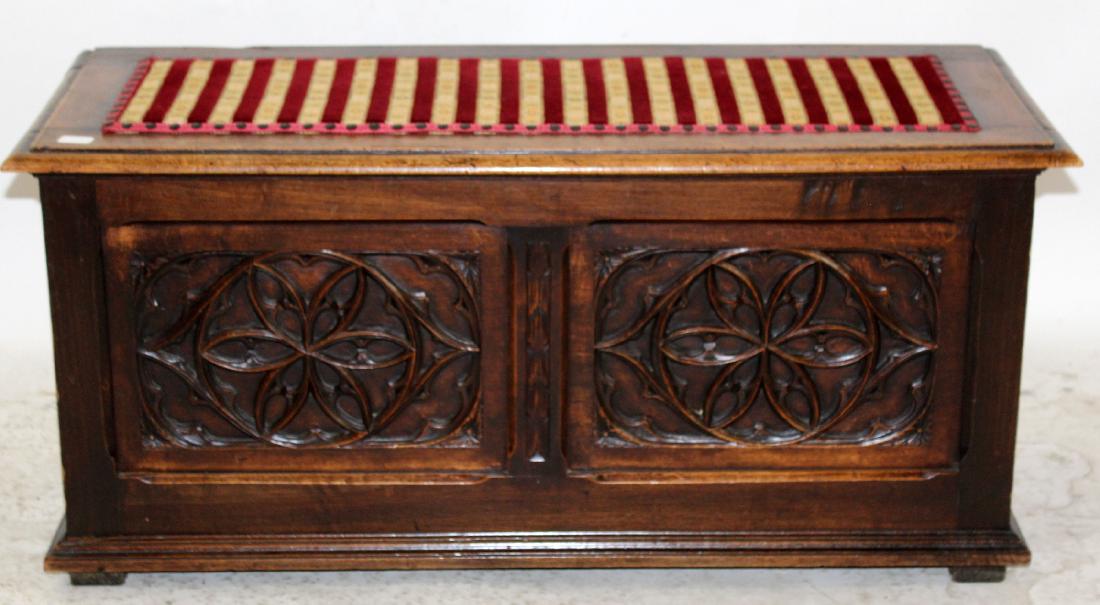 French Gothic Revival trunk (1 of 5)