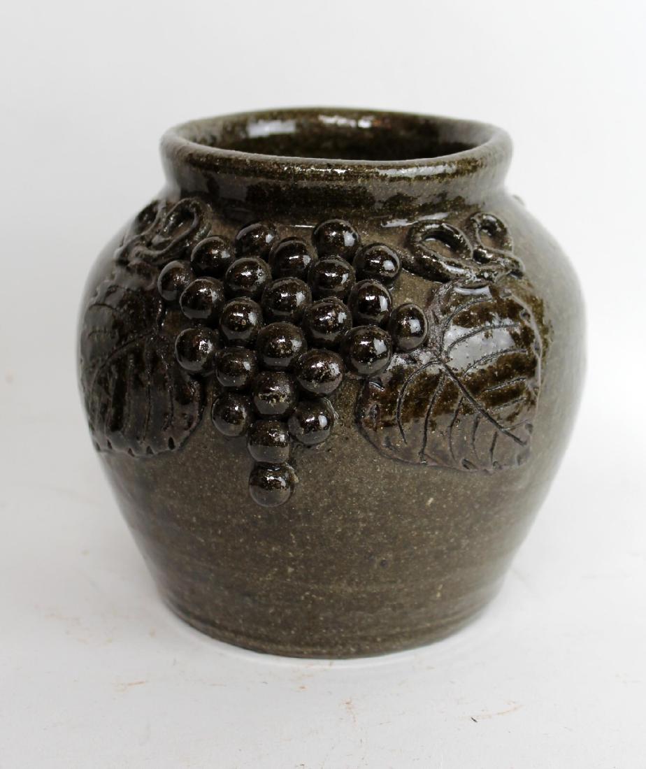 American Arie Meaders ceramic pot (1 of 6)