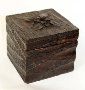 French carved Black Forest dresser box: French carved Black Forest dresser box. Early 20th century. 5 1/4"h x 6" sq