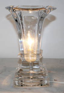 Flared Crystal vase lamp: Flared crystal vase lamp. 11"h x 7"w