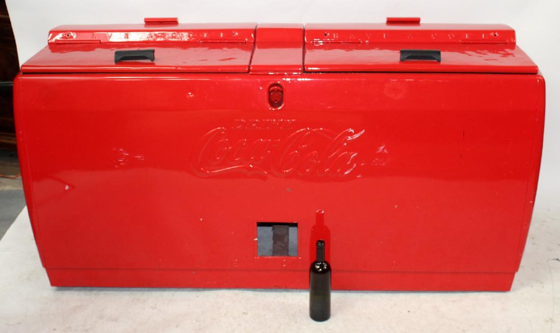 Vintage unrestored double sided Coca Cola Cooler (1 of 8)