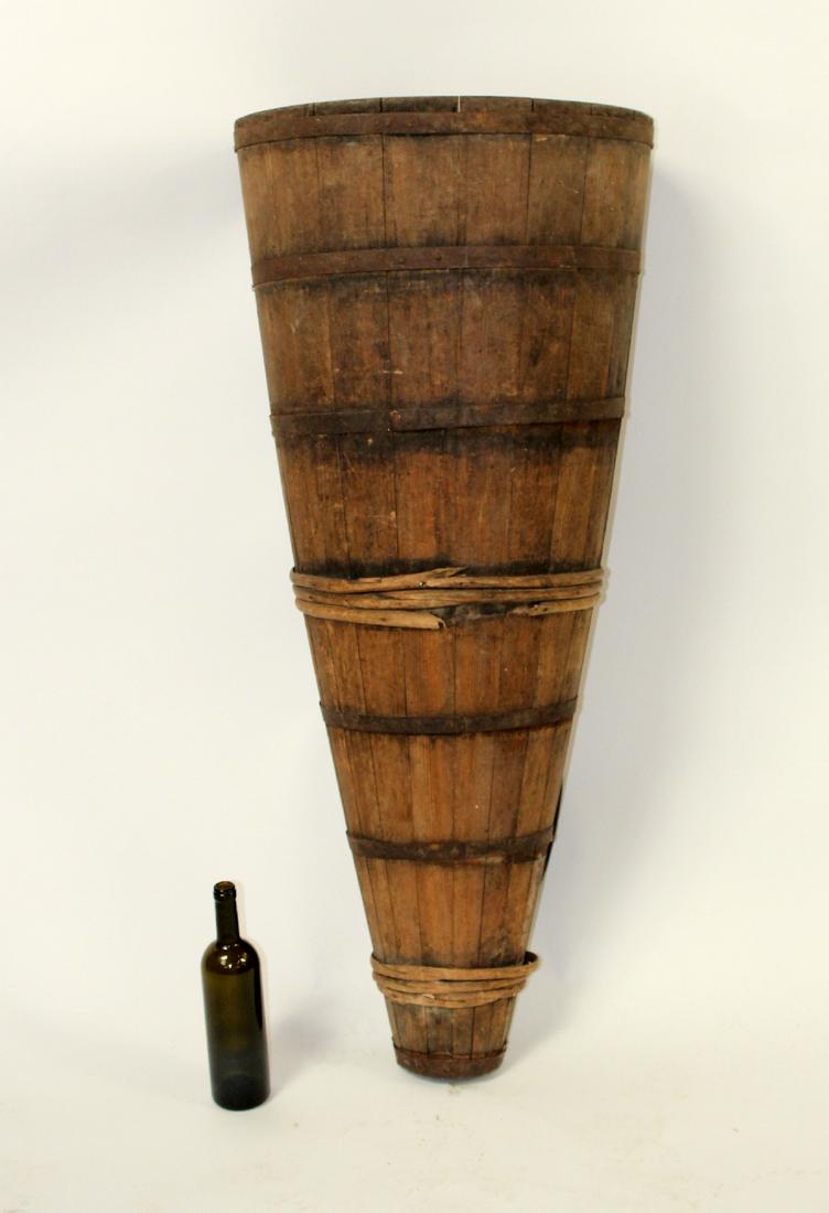 French wood & iron vineyard hotte: French wood and iron vineyard hotte backpack. Early 20th century. 48"h x 20"w x 11"d