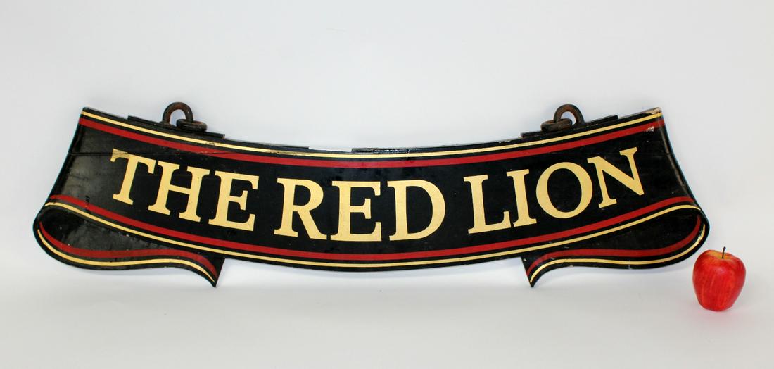 English The Red Lion painted wood double sided pub sign (1 of 6)