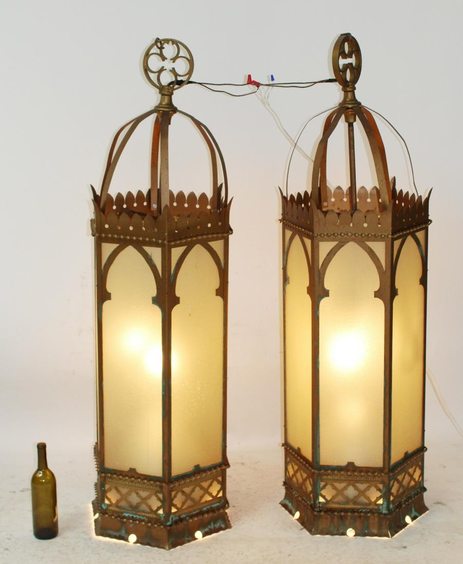 Pair of Gothic style lanterns (1 of 6)