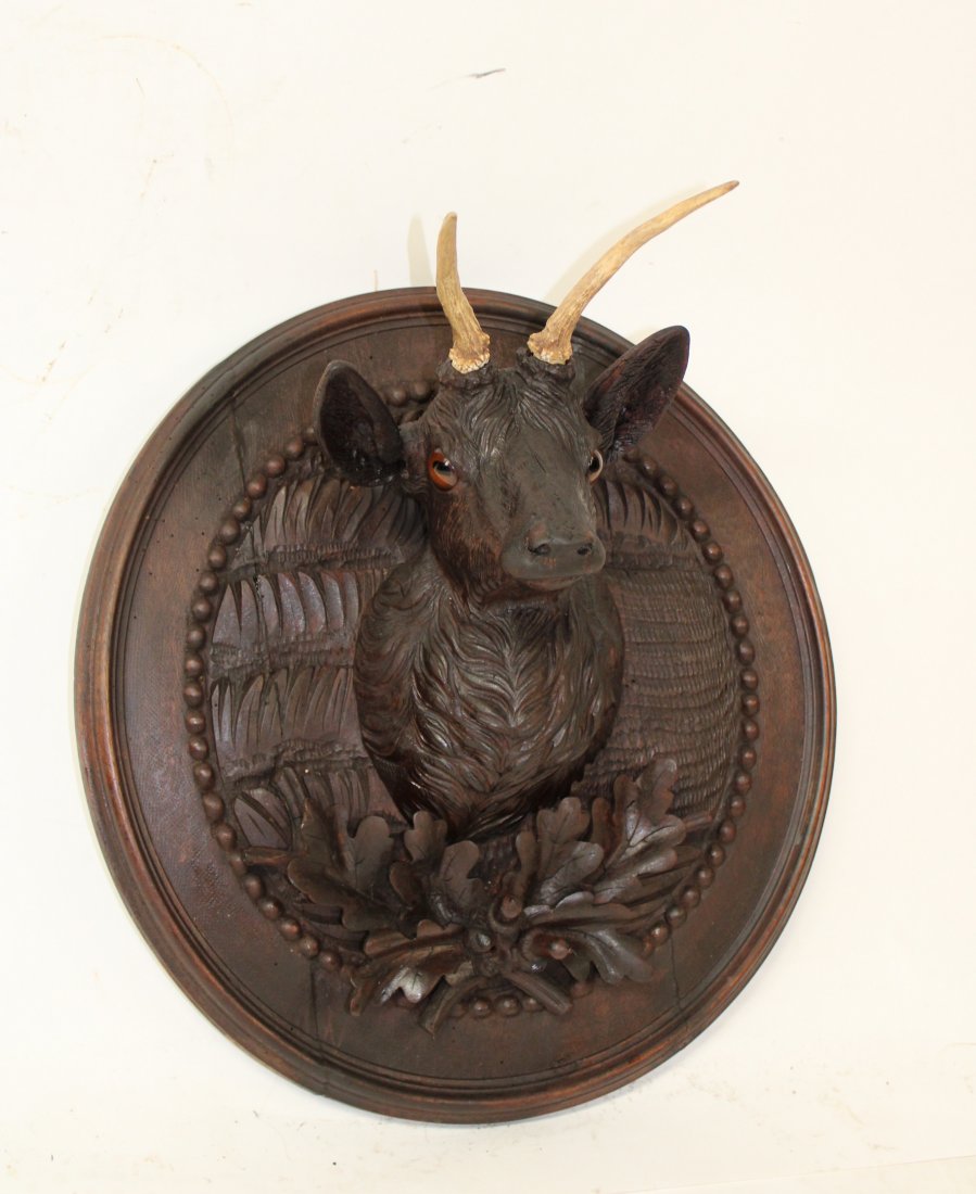 Carved Black Forest deer head trophy plaque (1 of 6)