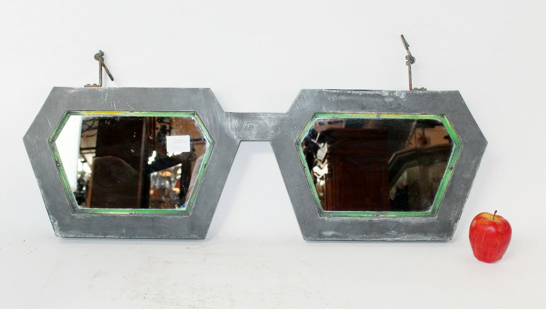 French optician's glasses trade sign (1 of 6)