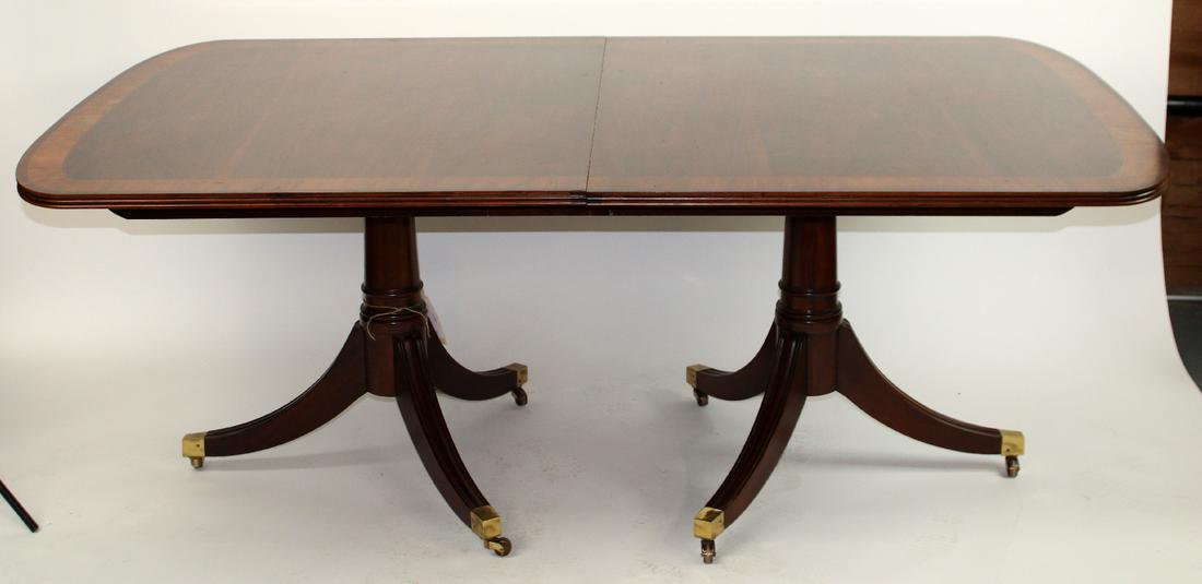 White furniture mahogany dining table (1 of 6)