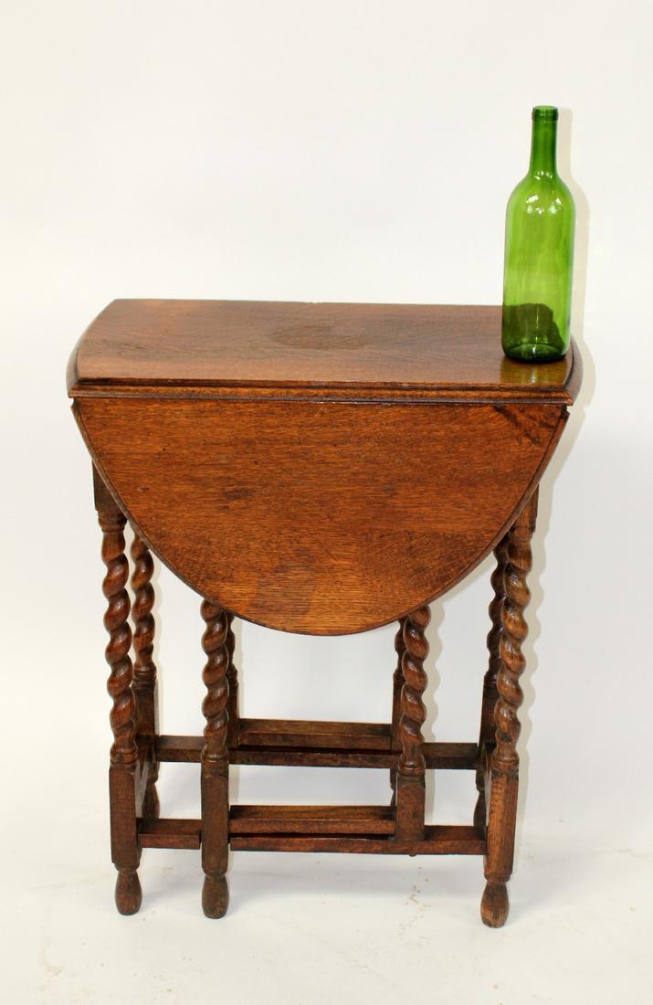 English oak gate leg drop leaf table (1 of 9)