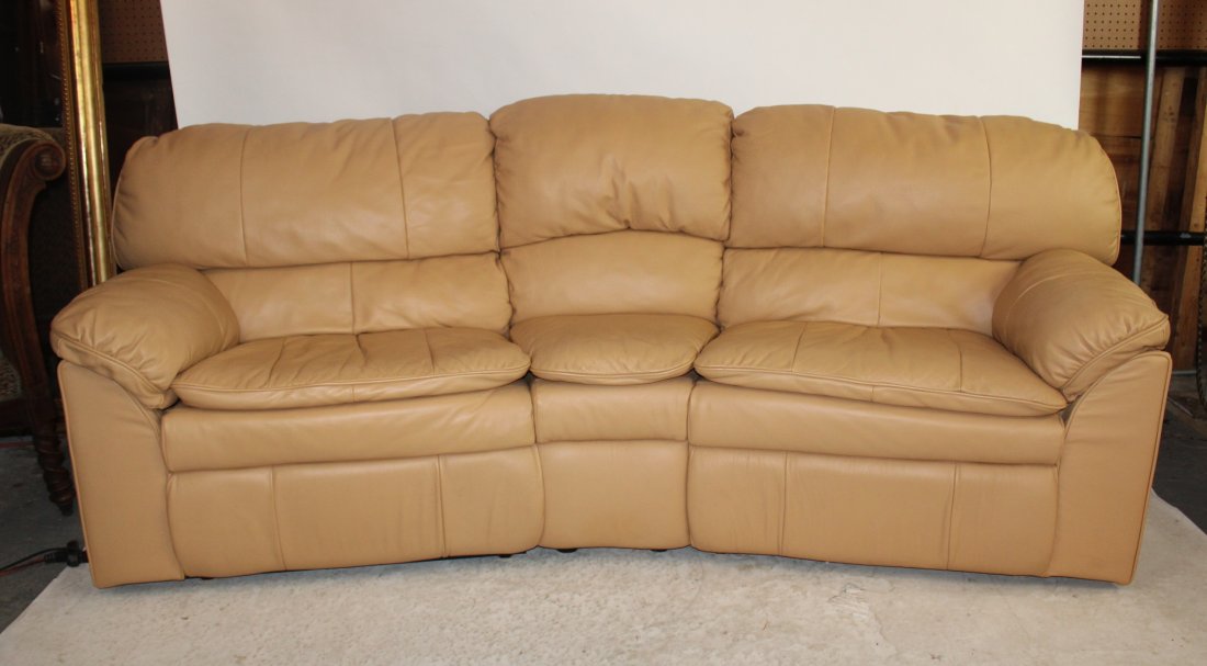 Leather 3pc reclining sofa: Leather 3pc reclining sofa. 2 outside sections are recliners. 39 1/2"h x 102"l x 45"d