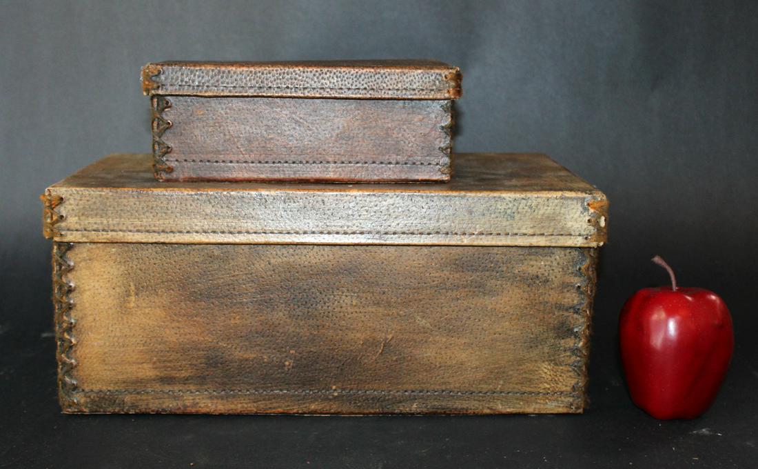 2 vintage leather boxes (1 of 5)