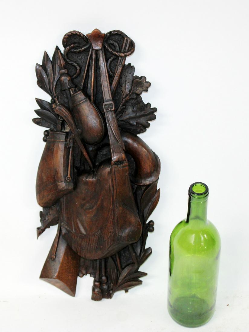 French carved walnut trophy plaque: French Carved walnut trophy plaque. Late 19th century. 17 1/2"h x 7 1/2"w