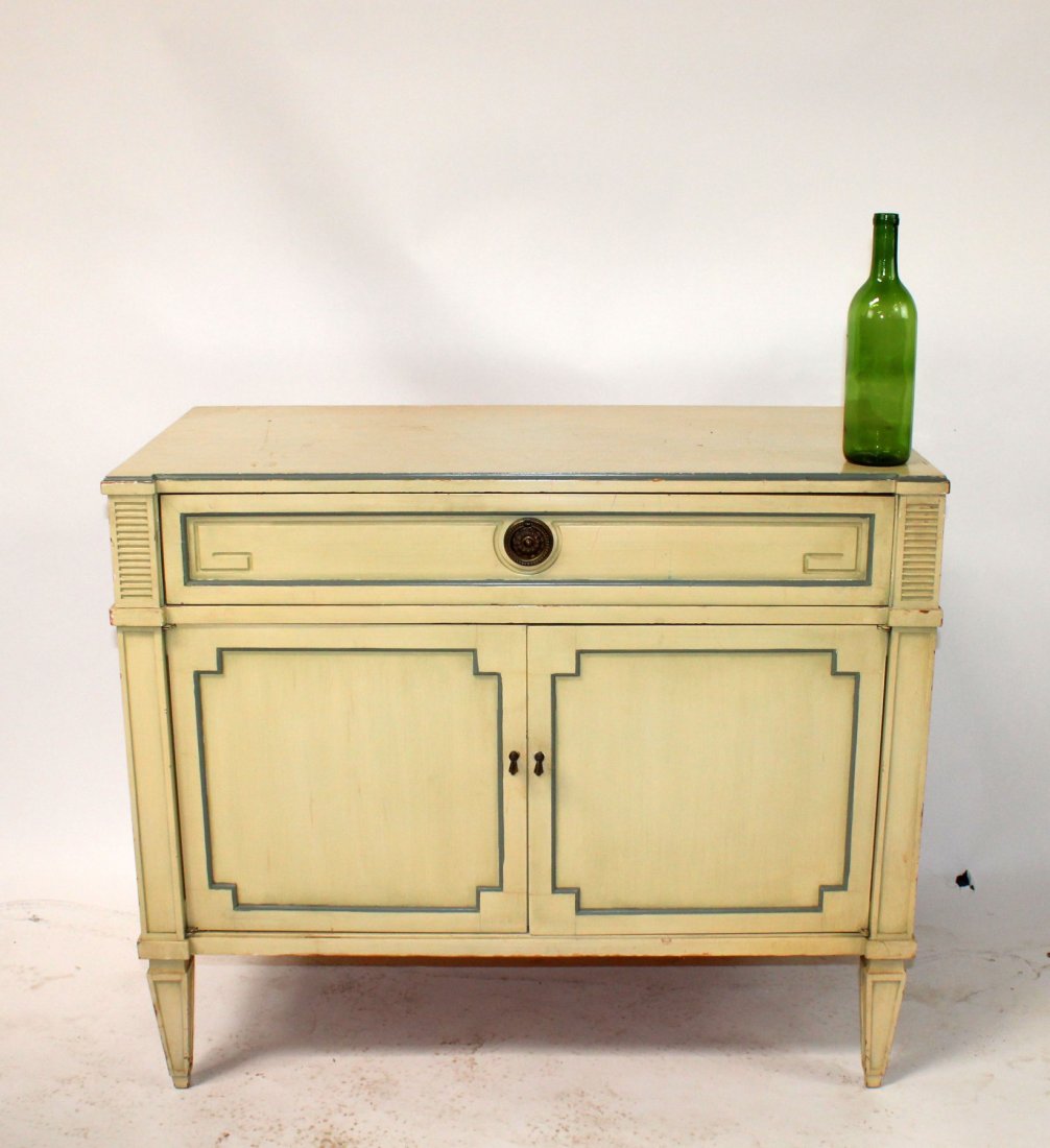 Drexel Heritage painted 2 door chest (1 of 8)