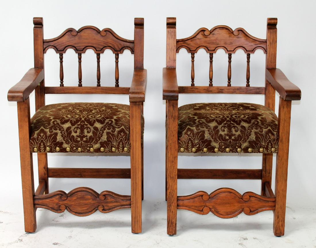 Pair American armchairs in pine with spindle back (1 of 5)