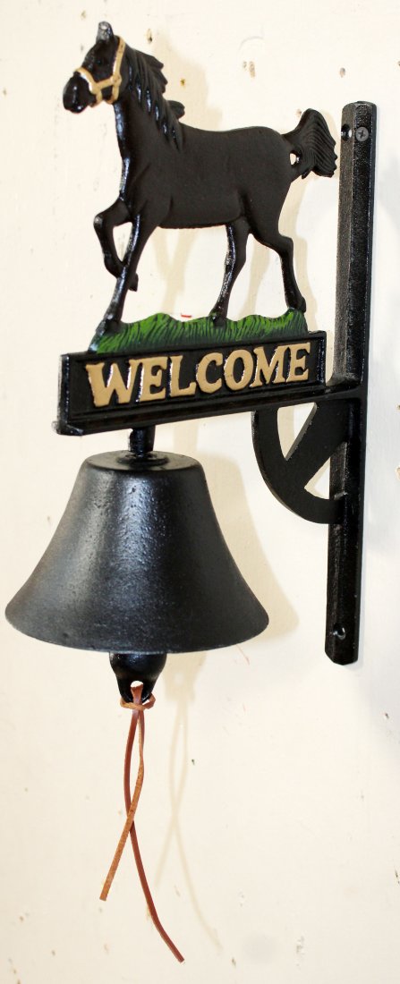 Wall mount painted cast iron  bell with horse (1 of 6)