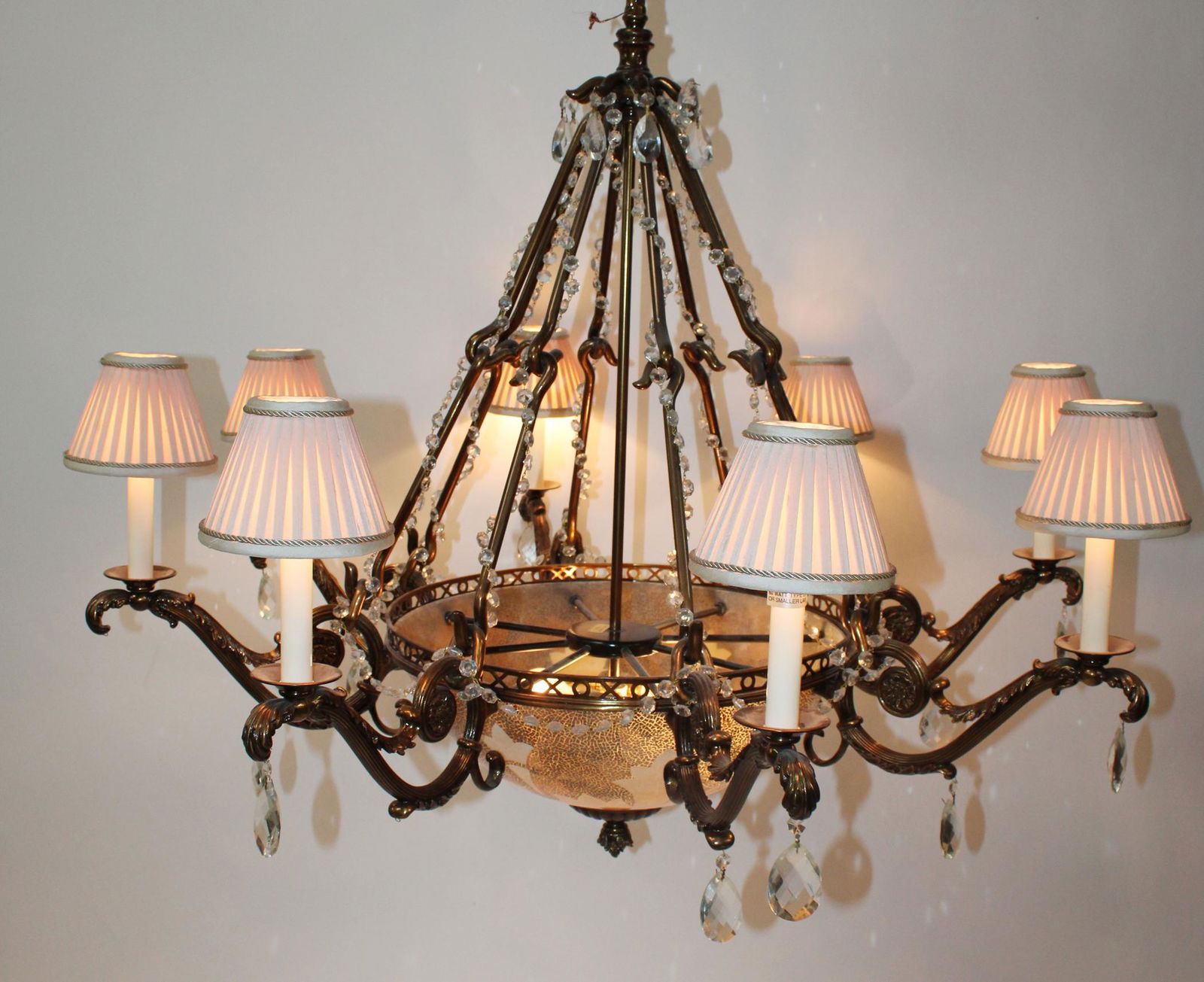 Maitland Smith 8 arm chandelier (1 of 10)
