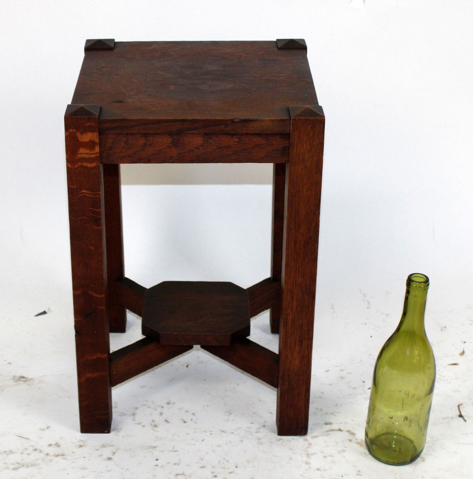 American oak Arts & Crafts plant stand (1 of 8)