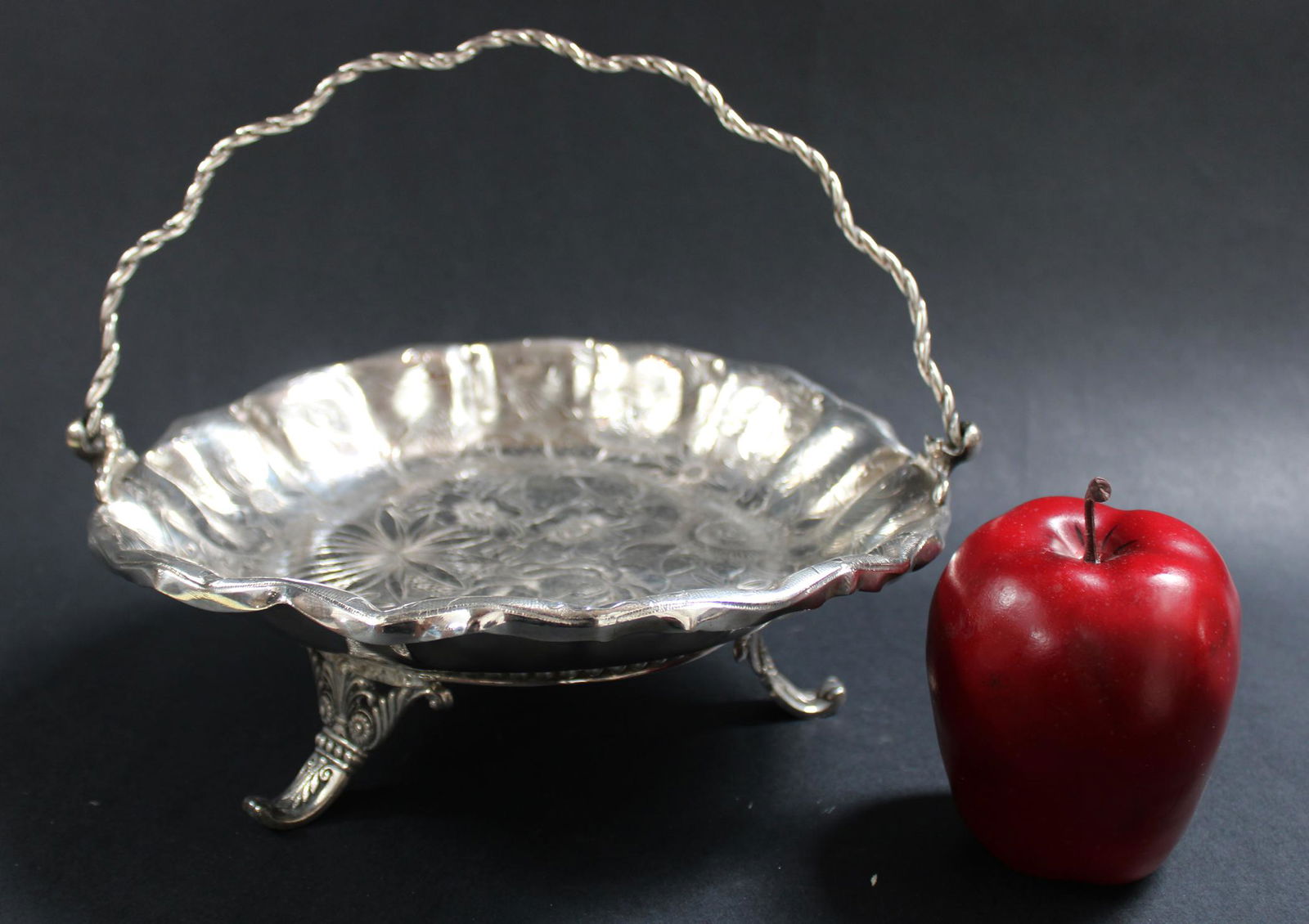 James W. Tufts silverplate wedding basket (1 of 9)