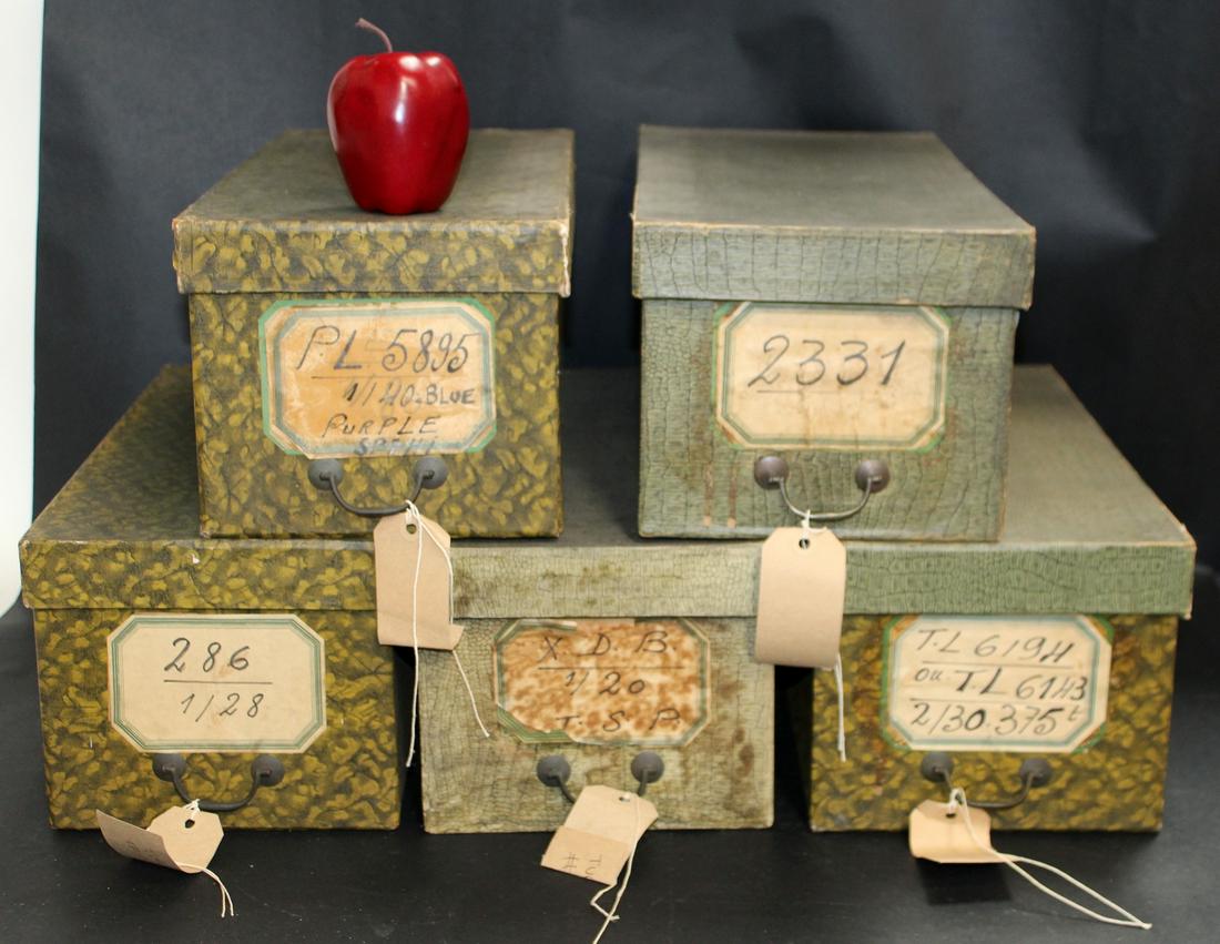 Lot of 5 English storage boxes (1 of 6)