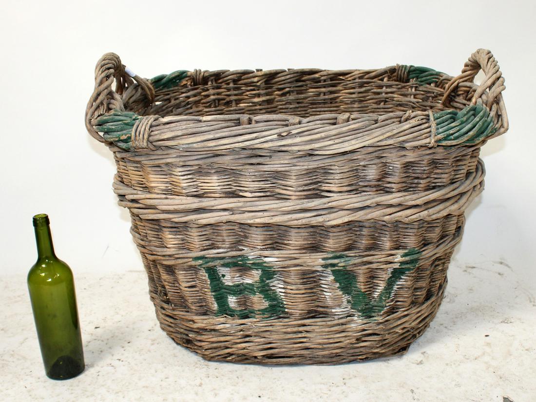French wicker grape harvest basket (1 of 5)
