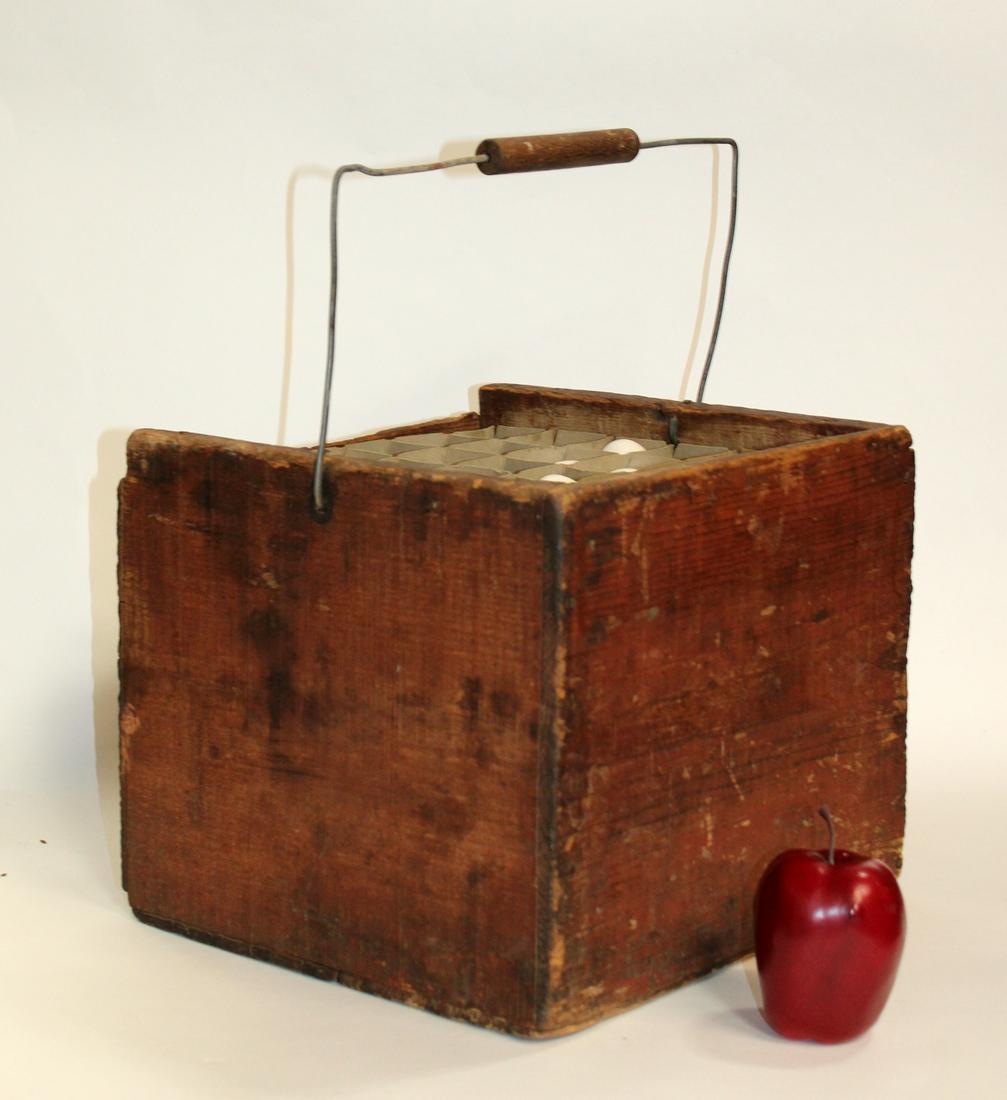 Antique American wooden egg crate (1 of 6)