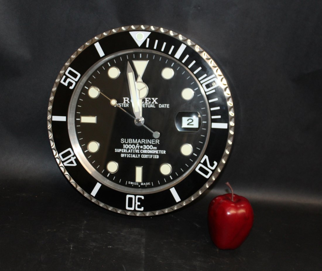 Rolex Submariner display wall clock (1 of 4)