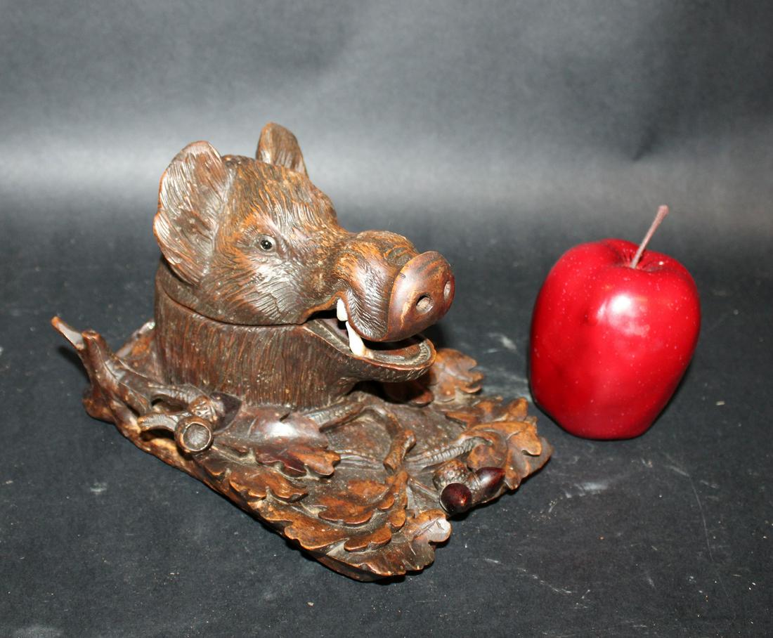French Black Forest carved Boar head inkwell (1 of 12)