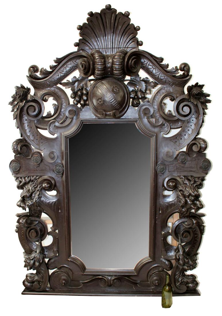 Italian Baroque carved mirror with elaborate shell (1 of 8)