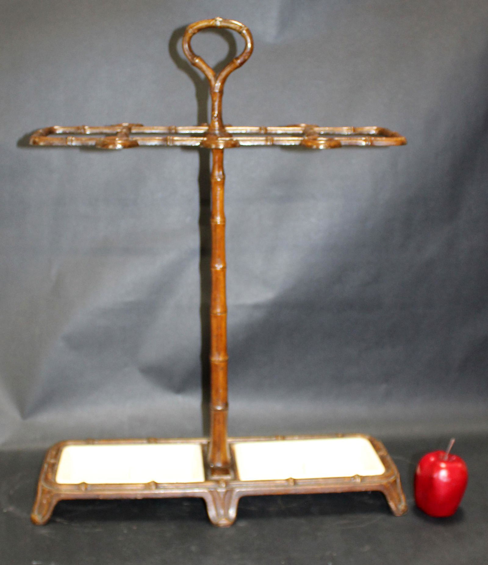 Faux bamboo cast iron umbrella stand (1 of 9)