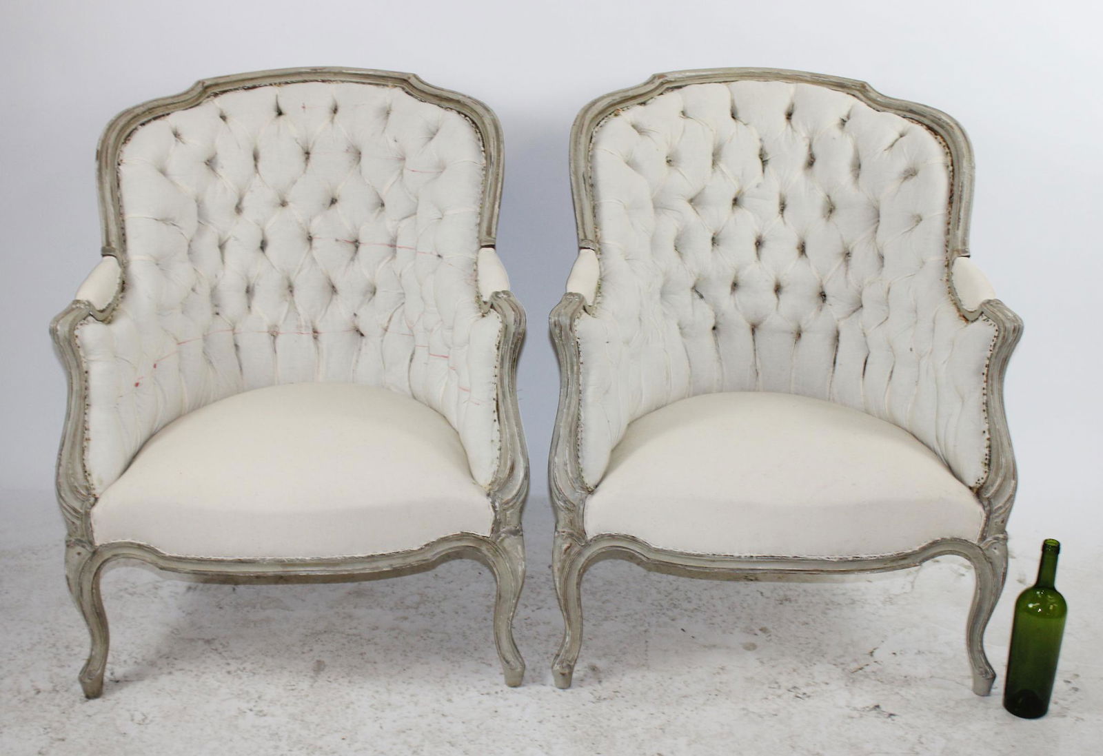 Pair of French Louis XV style bergere chairs (1 of 9)