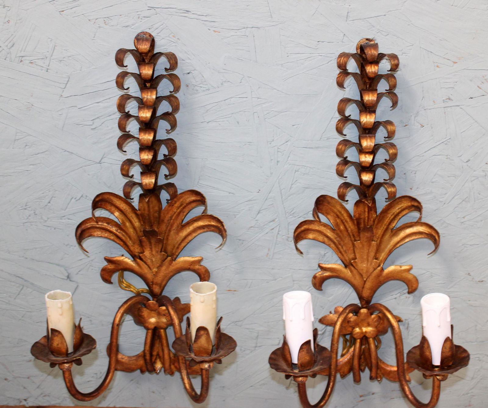 Pair of vintage French wall sconces (1 of 6)