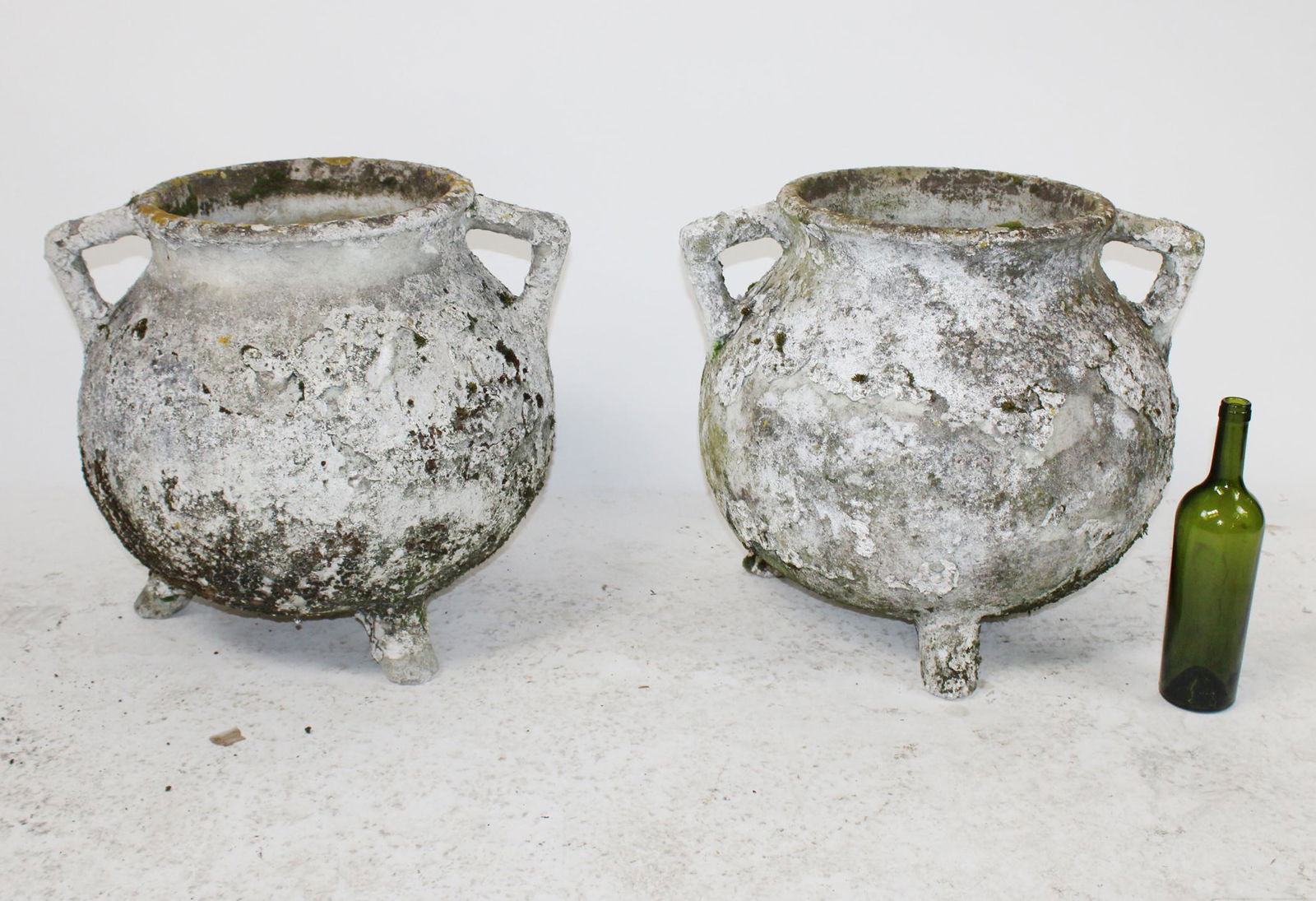 Pair of French Provincial terra cotta pots (1 of 9)