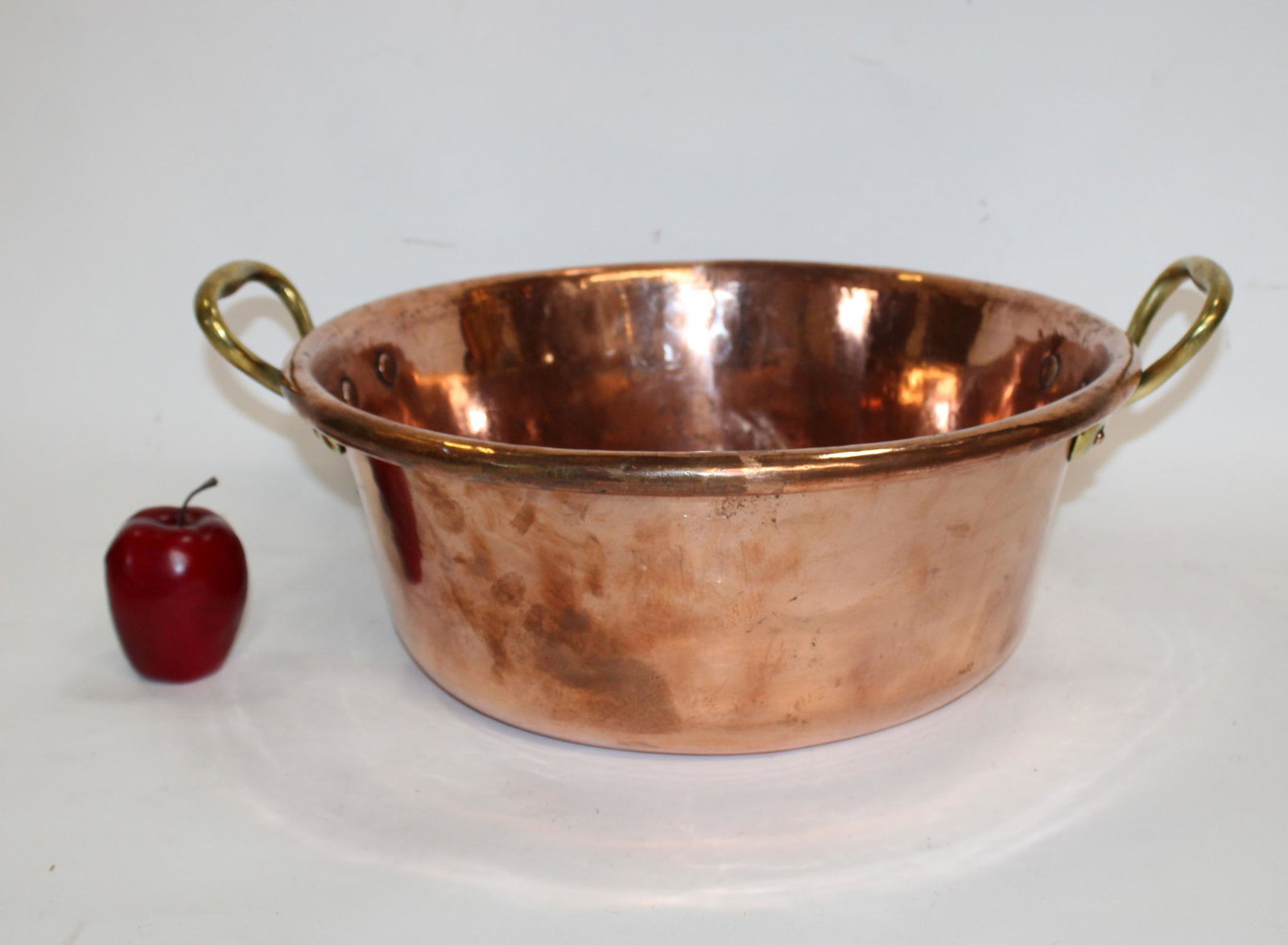 French polished copper pot (1 of 6)