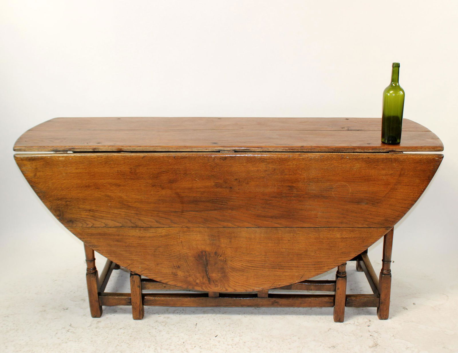 English drop side oval gateleg  table (1 of 13)