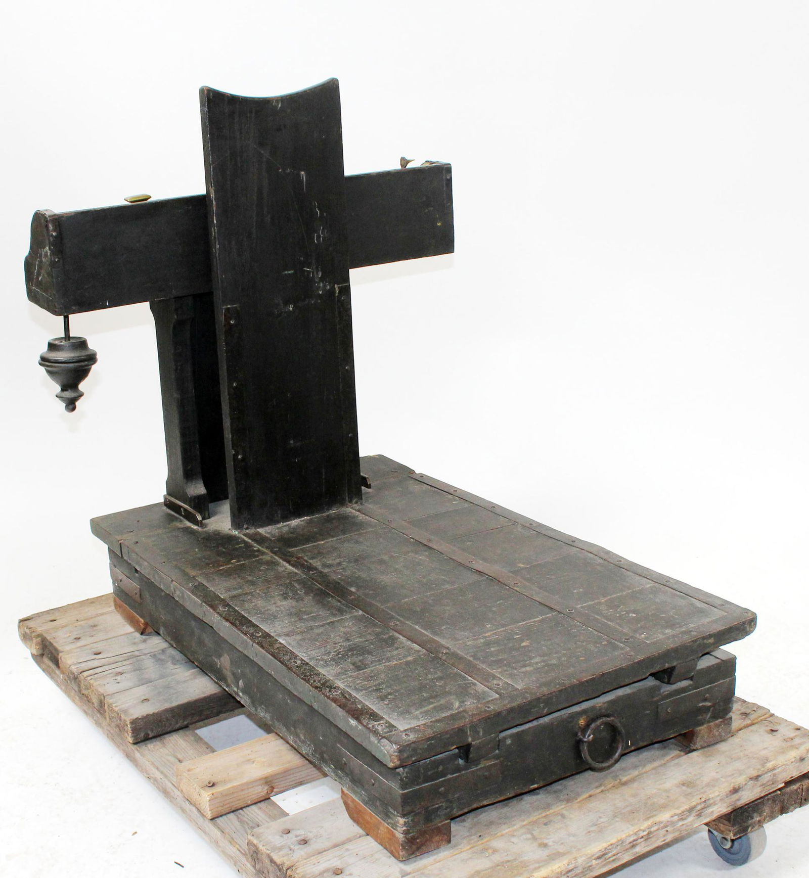 Antique French mercantile scale (1 of 3)