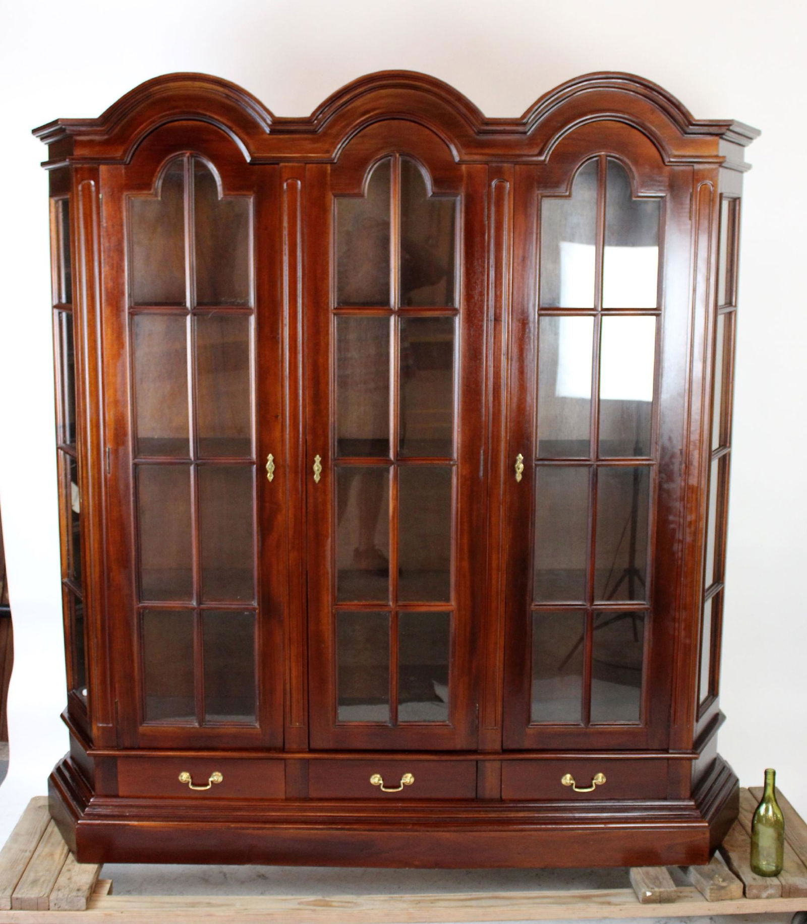 Mahogany triple arch top bookcase (1 of 5)