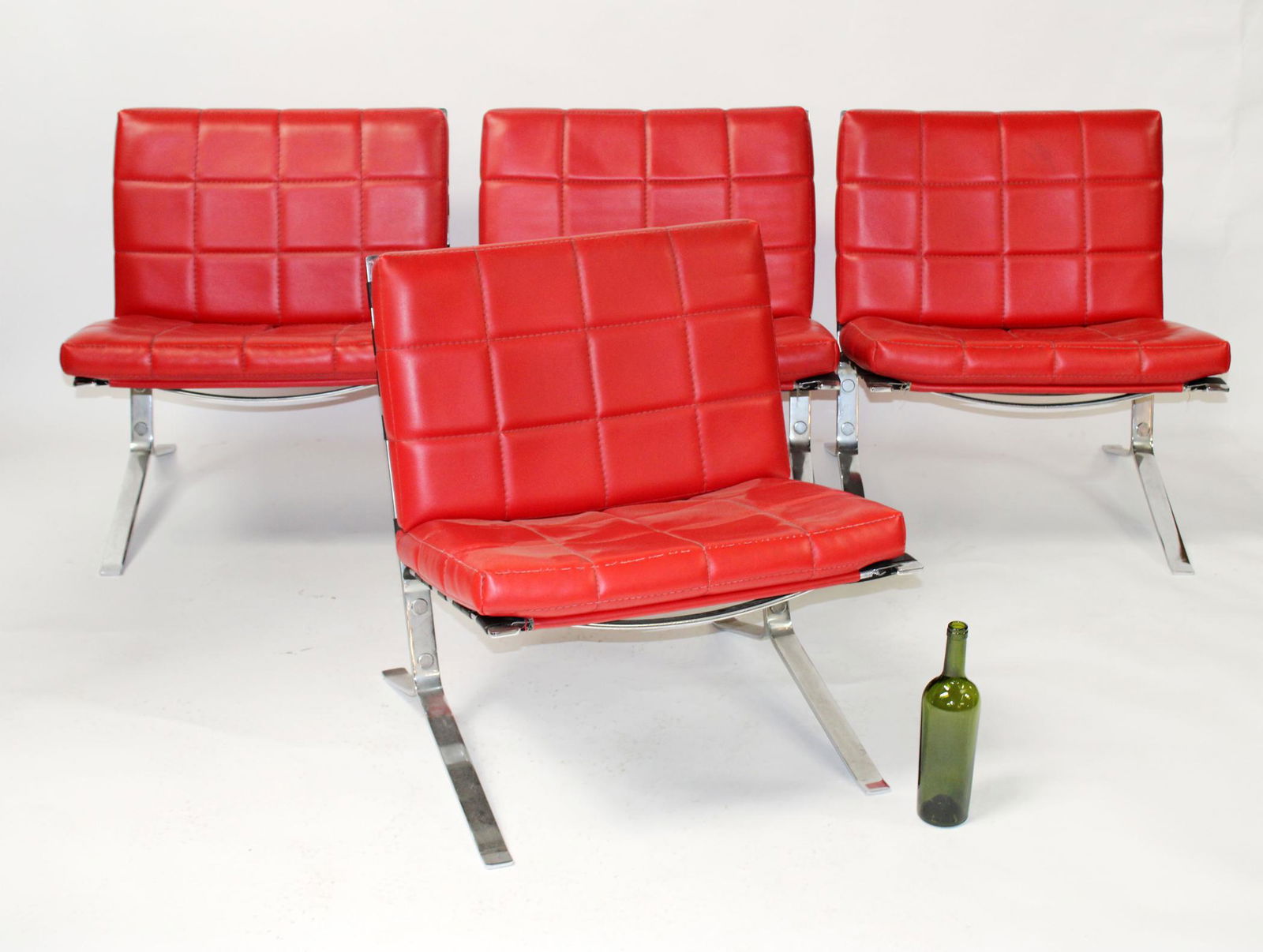 Set of 4 Barcelona style chairs (1 of 6)