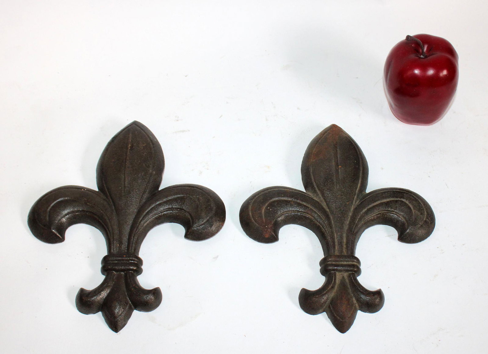 Pair of French iron fleur de lys plaques (1 of 3)