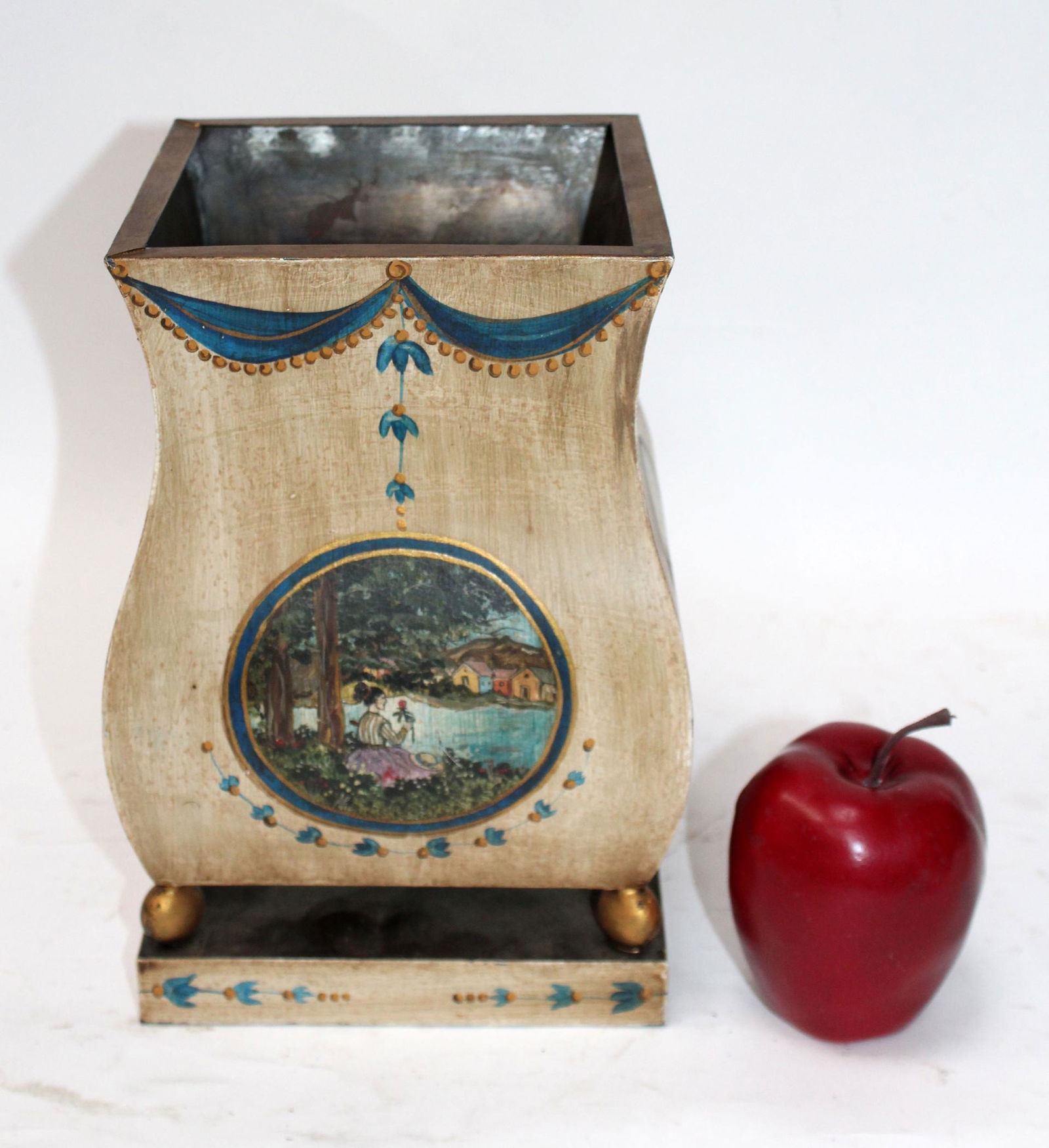 Vintage Tole style painted planter (1 of 3)